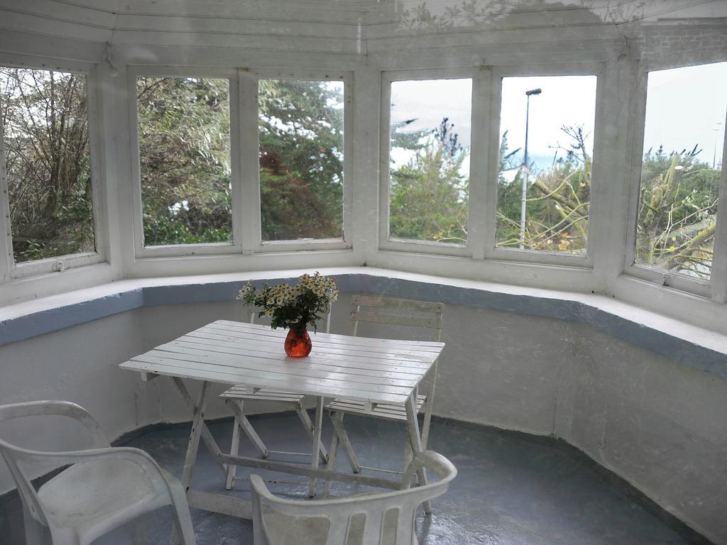Beautiful Holiday Home With Sea View In Erquy Szoba fotó