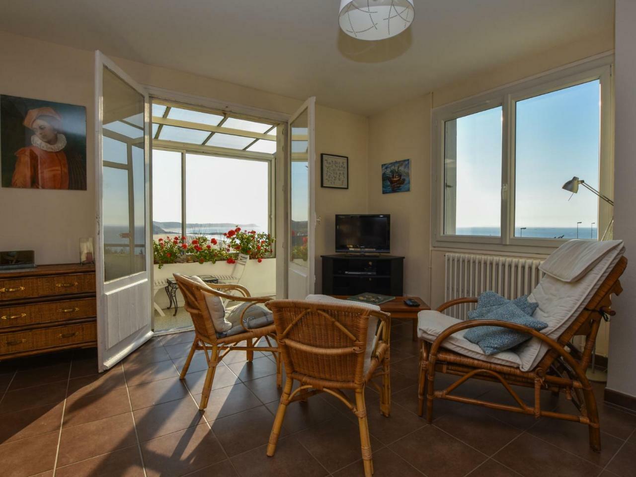 Beautiful Holiday Home With Sea View In Erquy Kültér fotó